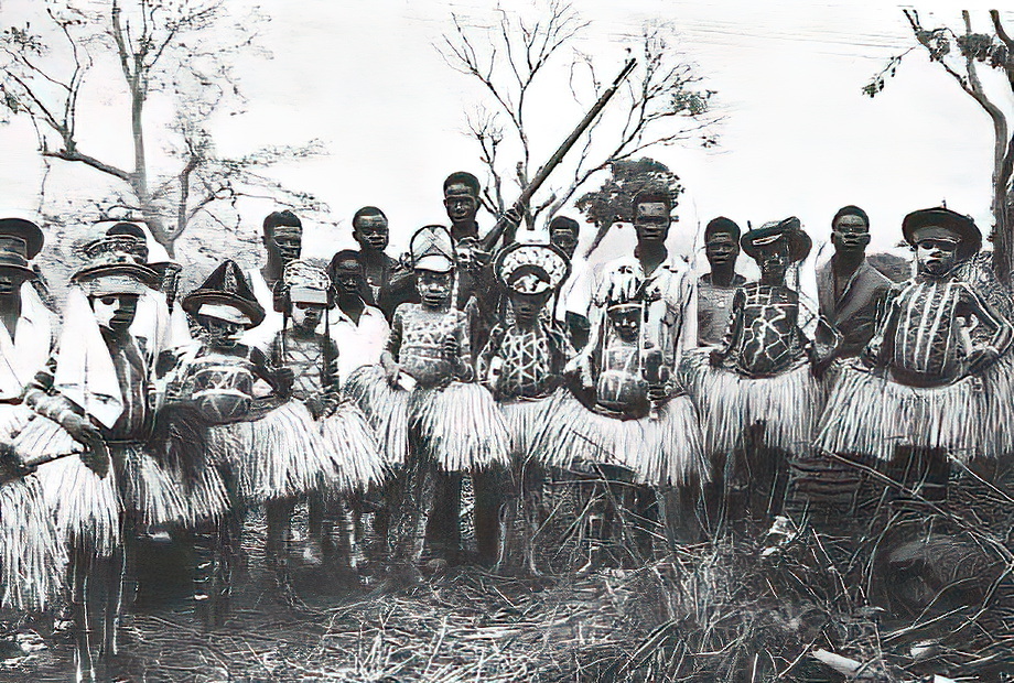 Chokwe Chihongo mask